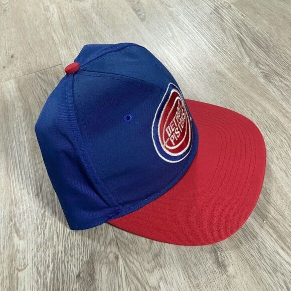 Vintage Detroit Pistons Hat Snapback NBA Basketball AJD Blue Red - Picture 7 of 8